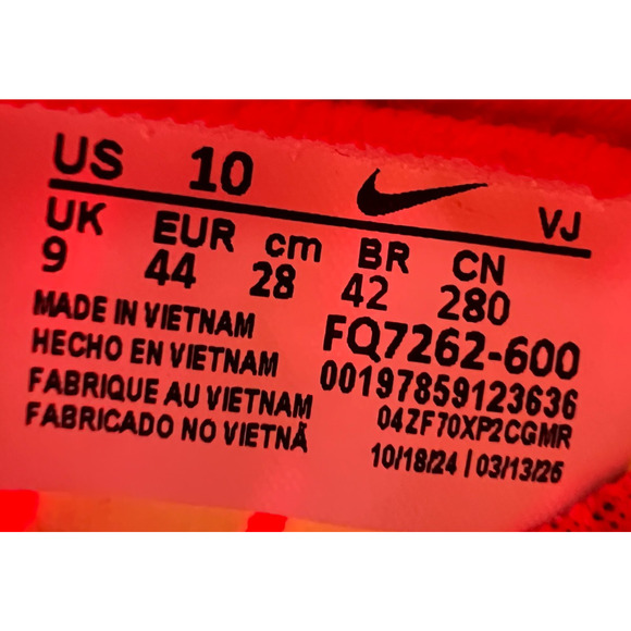 Nike ZoomX Pegasus Plus Bright Crimson Women's Size 10 FQ7262-600 New - Picture 12 of 16